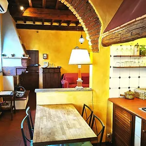 Real Rustic Tuscany Style In Center Appartamento